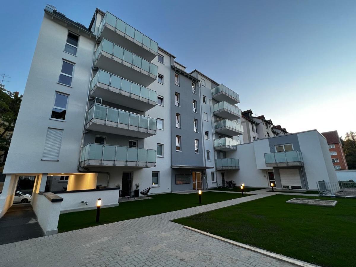 Tomsflat Braunschweig - 3 Rooms, Kitchen, Workspace, Highspeed Wifi, Washer & Dryer, Balcony Dış mekan fotoğraf